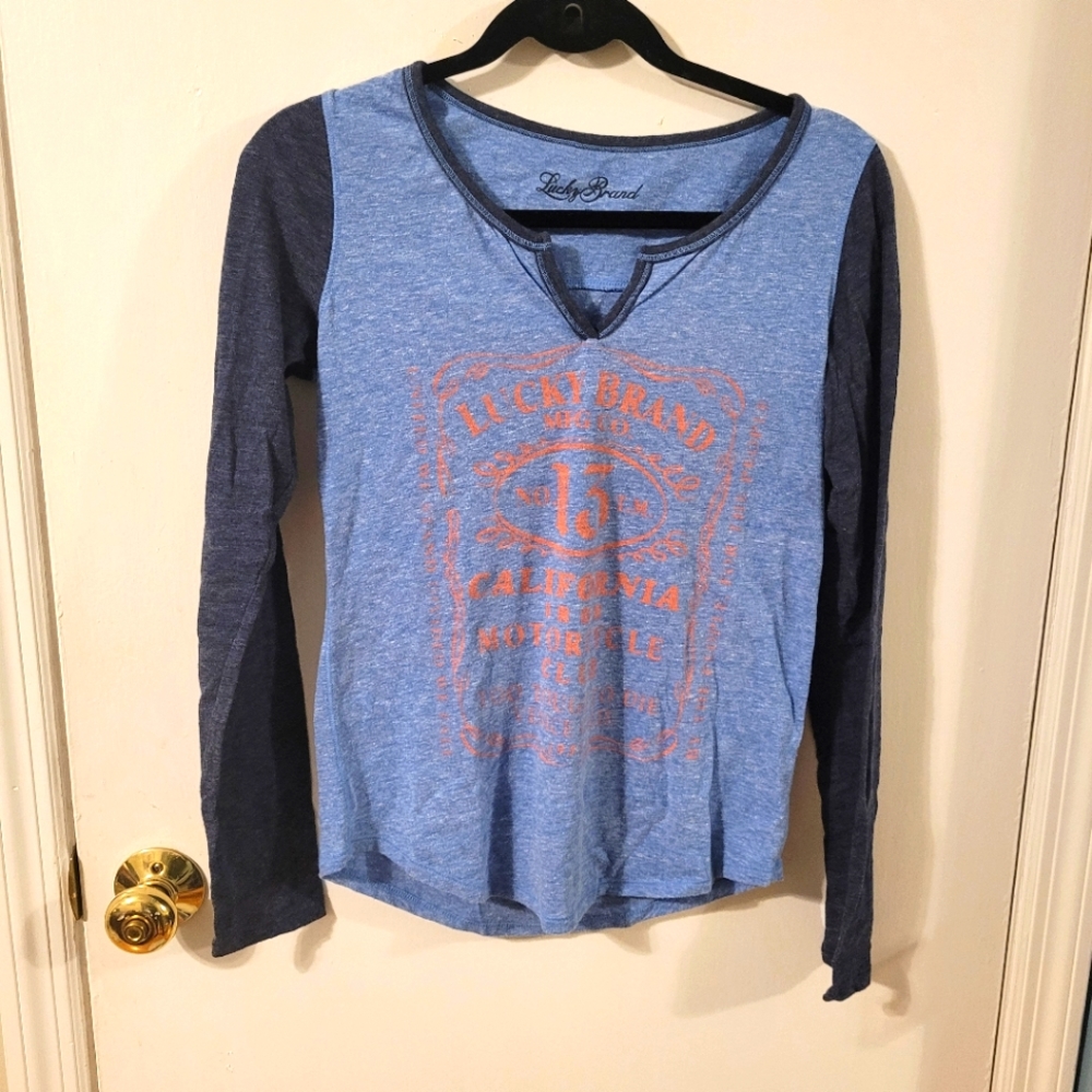 Long sleeve Lucky Brand shirt